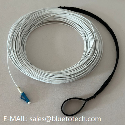 Witte 2 mm gepantserde glasvezel patch kabel met trekstok LC tot LC 2,0 mm glasvezel gepantserde patch kabel Single Mode