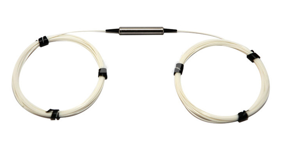 PM-optische vezelisolator polarisatie onderhoudende optische vezelisolator FC-connector 1550nm